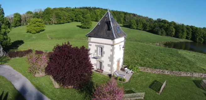 Location "Les Vergnes" Le Pigeonnier