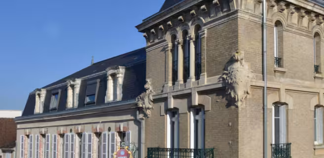 Hôtel "Castel Jeanson"