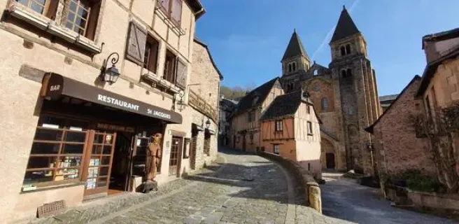 Auberge Saint Jacques - Conques Village