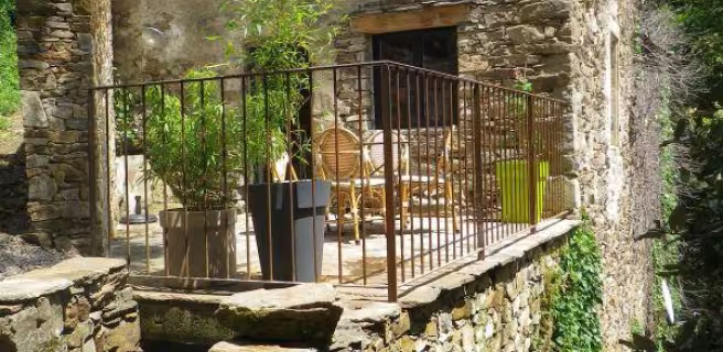 LA MAISON DES BOIS