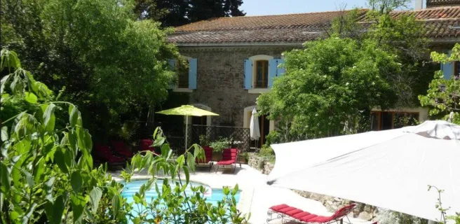 ELOI MERLE- GÎTE LAURIER