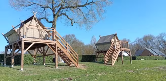 Tentes Moorea au camping du Lac des Varennes