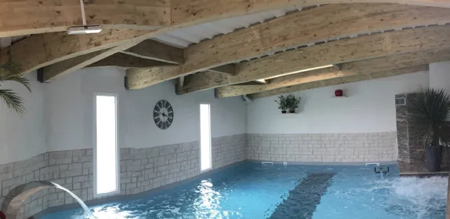 Hôtel Calme des Pins Piscine & Spa