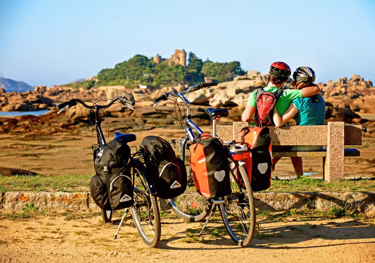 L'île de Bréhat et la côte de Granit Rose à vélo avec Terres d'Aventure