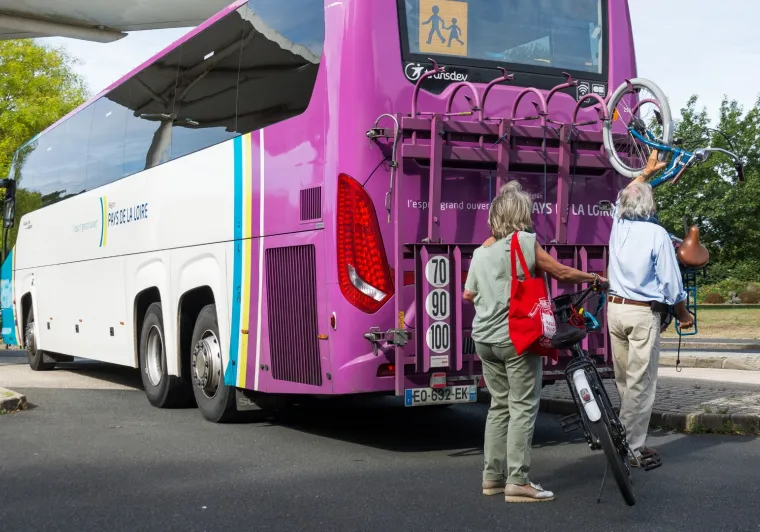 Transporter son vélo dans un car