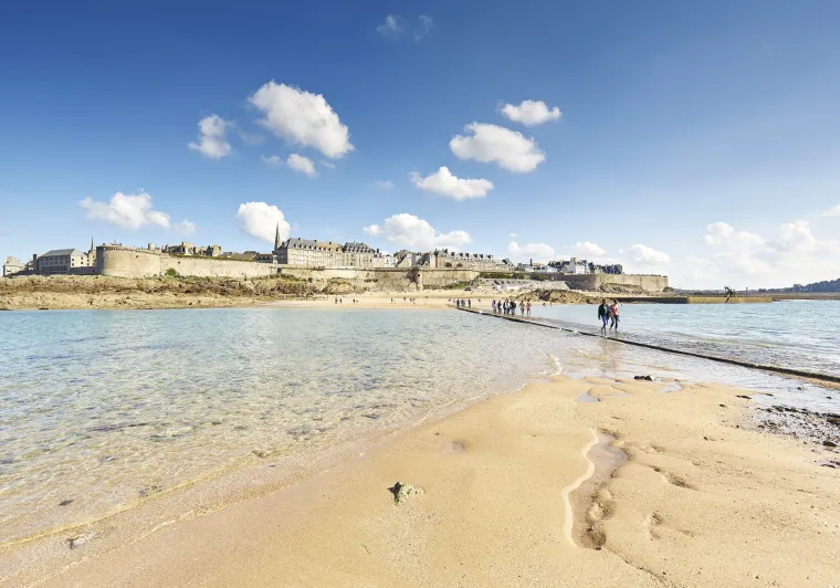 Passage sur la mer à St-Malo