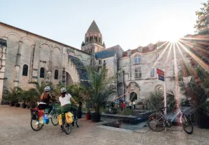 Saintes, le grand chemin