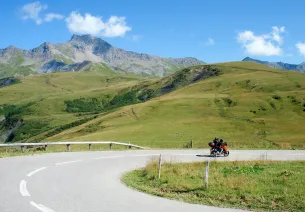 Le Col de la Madeleine