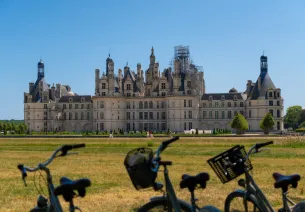 Arrivée à vélo au château de Chambord