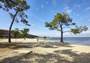 Lac d'Hourtin, tour en vélo et bateau