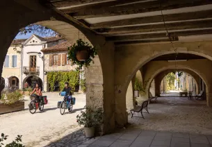 pause touristique à Labastide-D'Armagnac