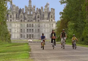 Visite du Château de Chambord à vélo