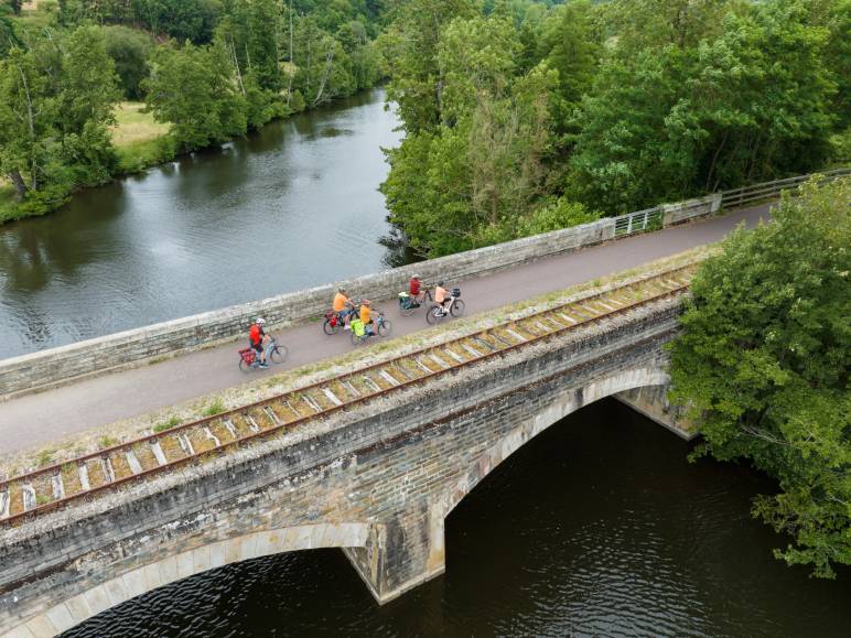 Voie verte en bord de Mayenne - Thury-Harcourt