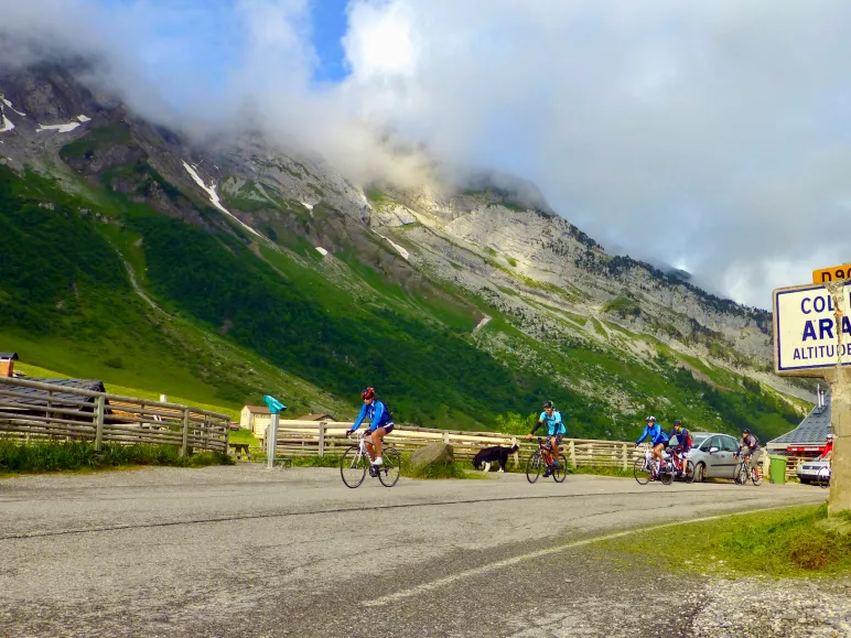 Passage du col des Aravis