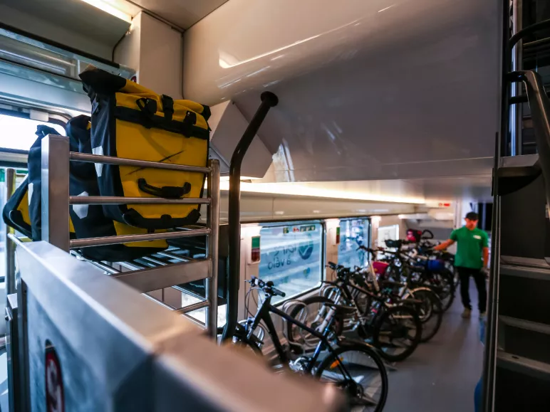 Bag and bicycle space - Train Vélo Loire