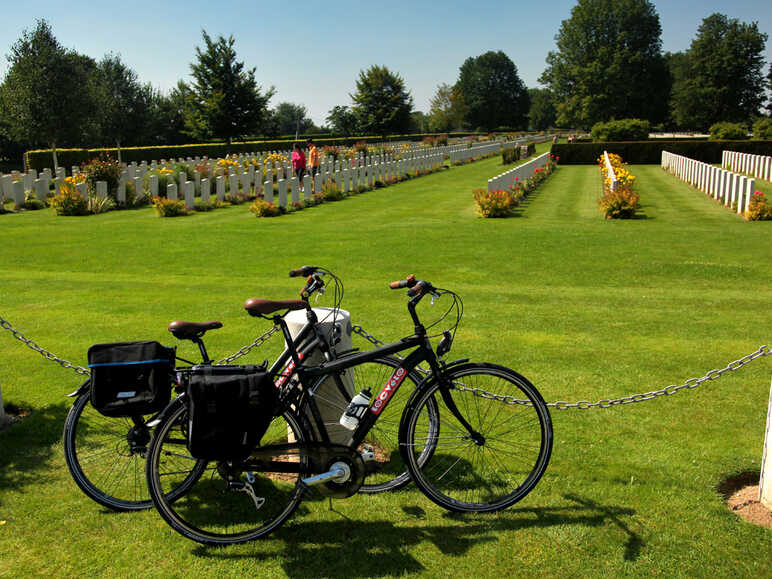 Bayeux Memorial by bike