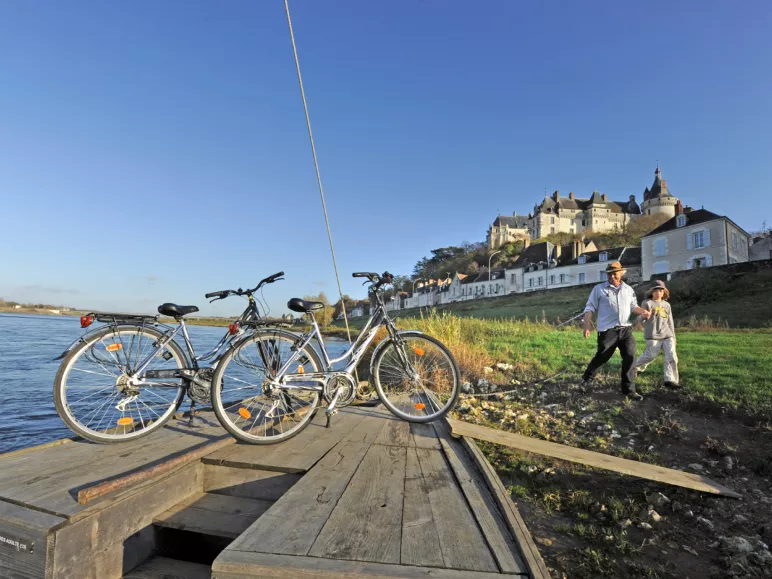 Vélo sur les berges de Loire - Chaumont-sur-Loire